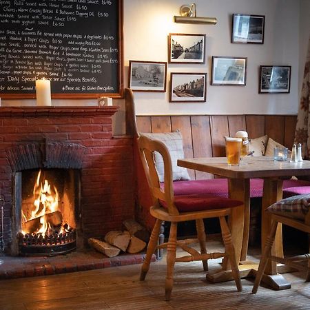 The White Horse Inn York Bagian luar foto